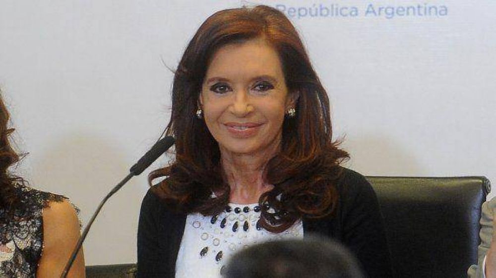 Cristina viaja a Bolivia para asistir a la cumbre del Grupo 77 m�s China