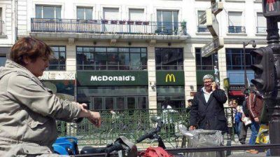 �Por qu� McDonald's est� cambiando el color de su logo?