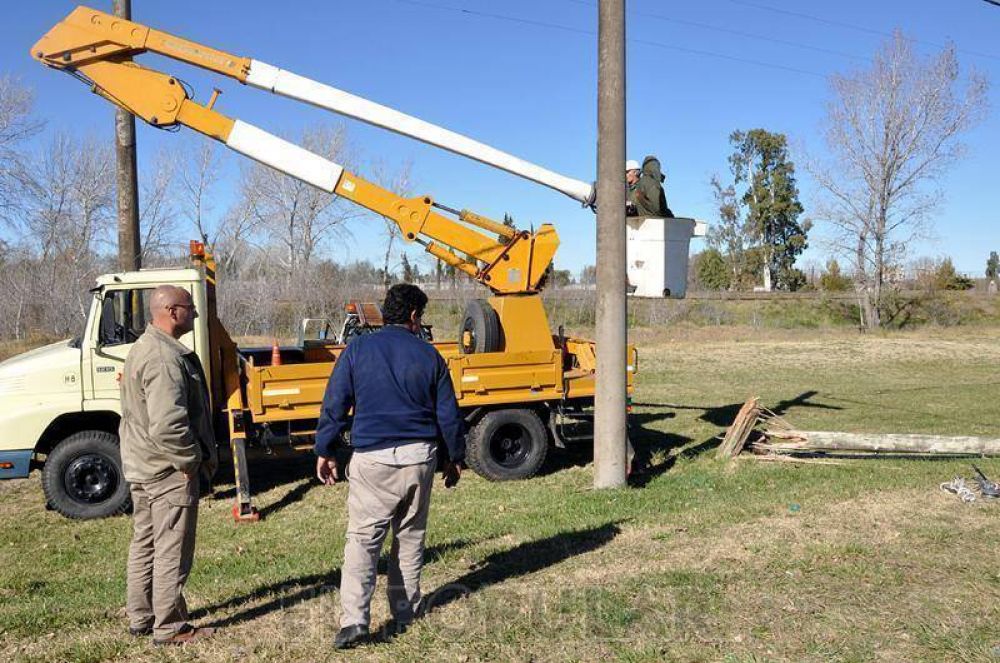 Contin�an los problemas el�ctricos producidos por la tormenta