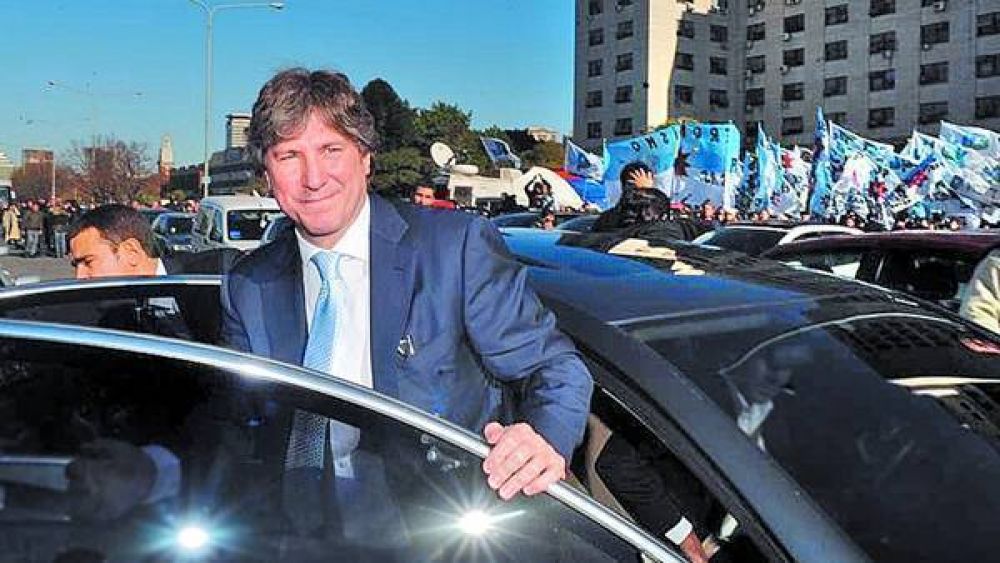 Hay m�s testigos de reuniones del vice con la familia Ciccone