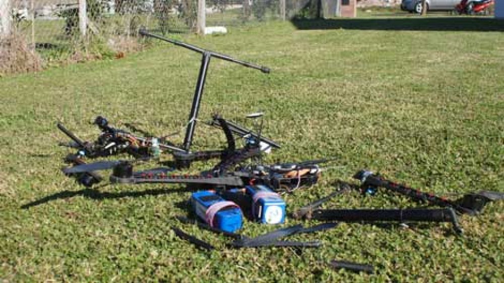 Cay� un dron en el Barrio de Hacendados 
