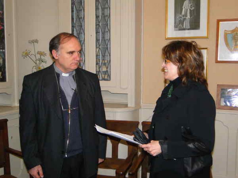 Gloria Bidegain entreg un subsidio para la restauracin de la Catedral