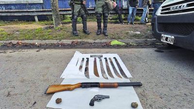 Dos detenidos y secuestro de armas en la toma de Lugano