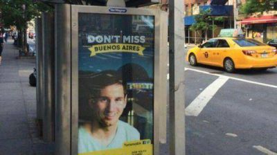 El PRO pone publicidad en calles y taxis de Nueva York