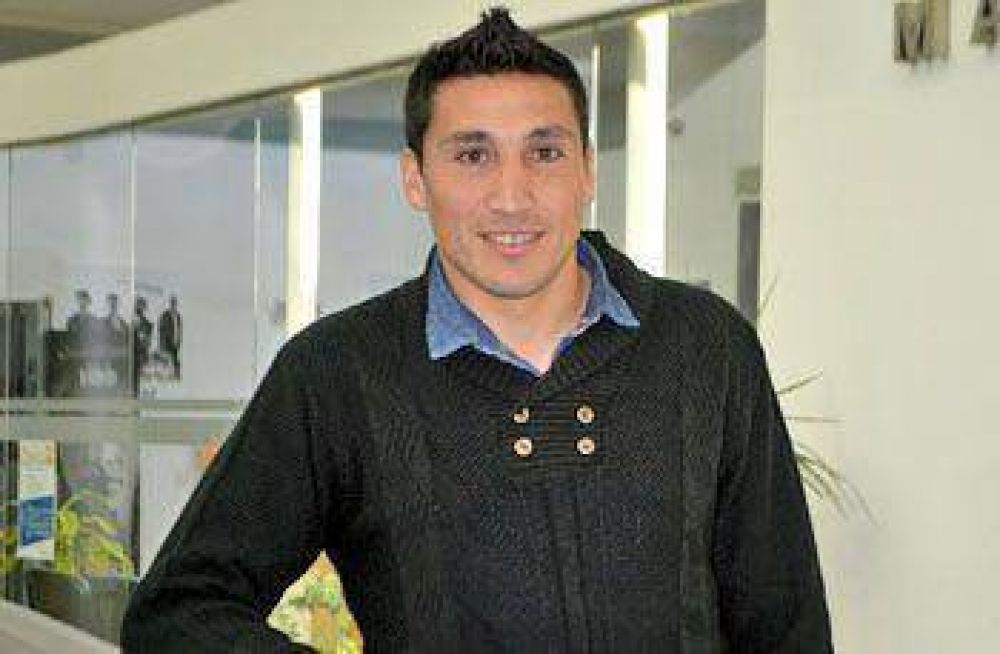 G�mez: �Cuando surgi� la posibilidad no tuve dudas de venir a Douglas Haig�