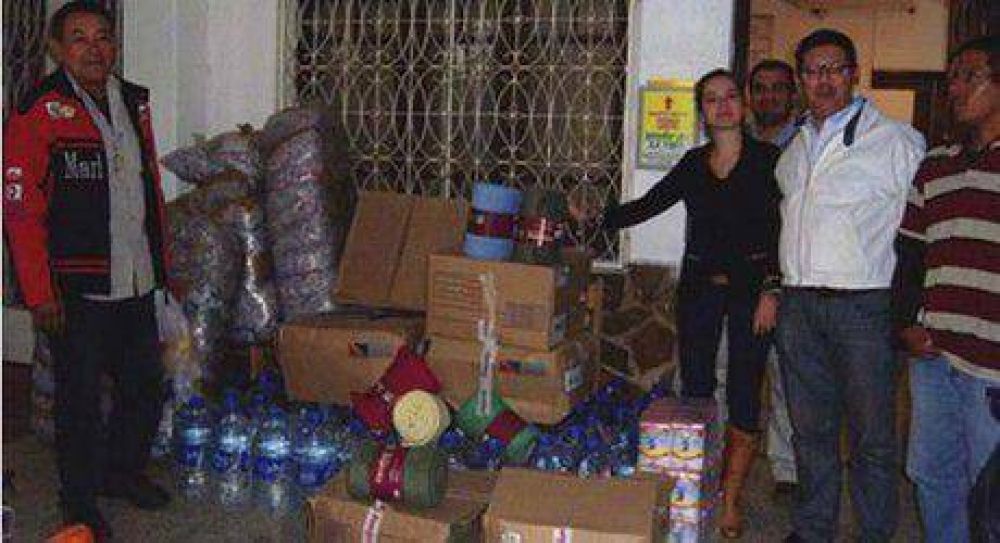 La Defensora del Pueblo hizo entrega de donaciones para inundados