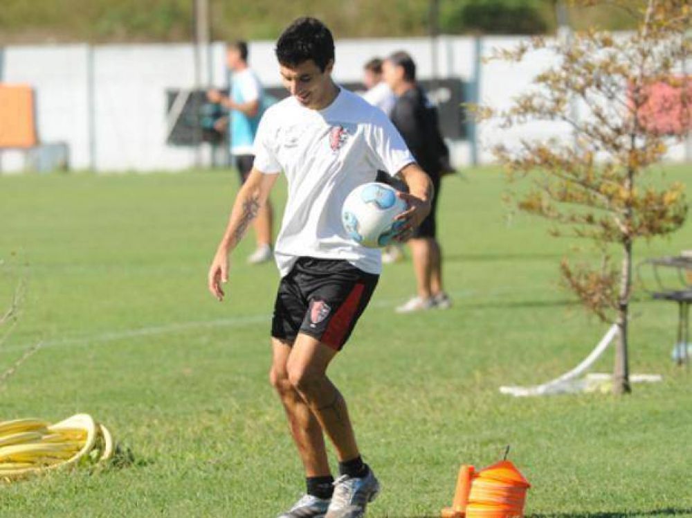 La llave para ilusionar a la gente: Newell's ir� a la carga por Nacho Scocco