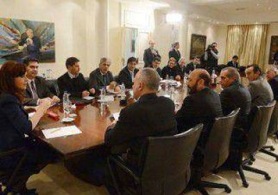 Gobernadores petroleros presentar�n su reforma 