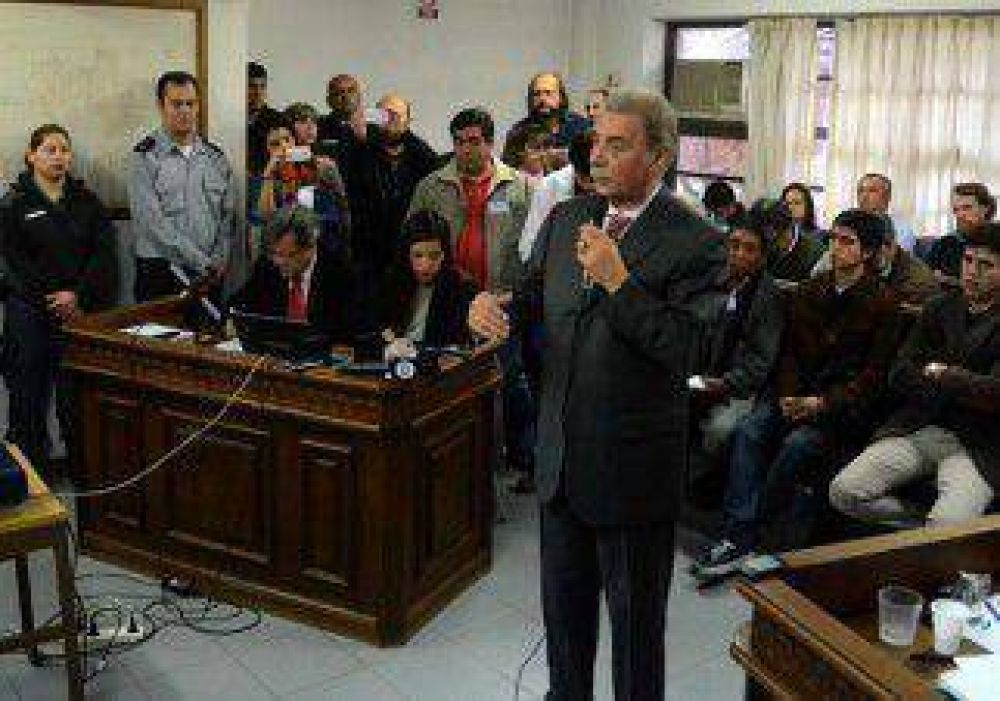 Zona liberada: la Justicia define si condena a Sobisch 