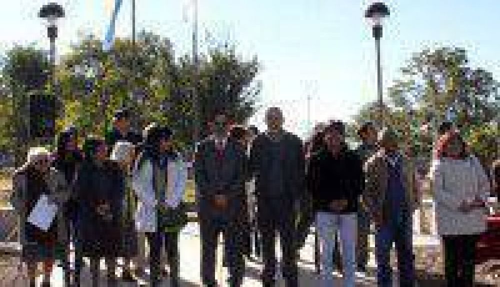 Conmemoraron el 190� Aniversario del fallecimiento del Coronel Manuel E. Arias
