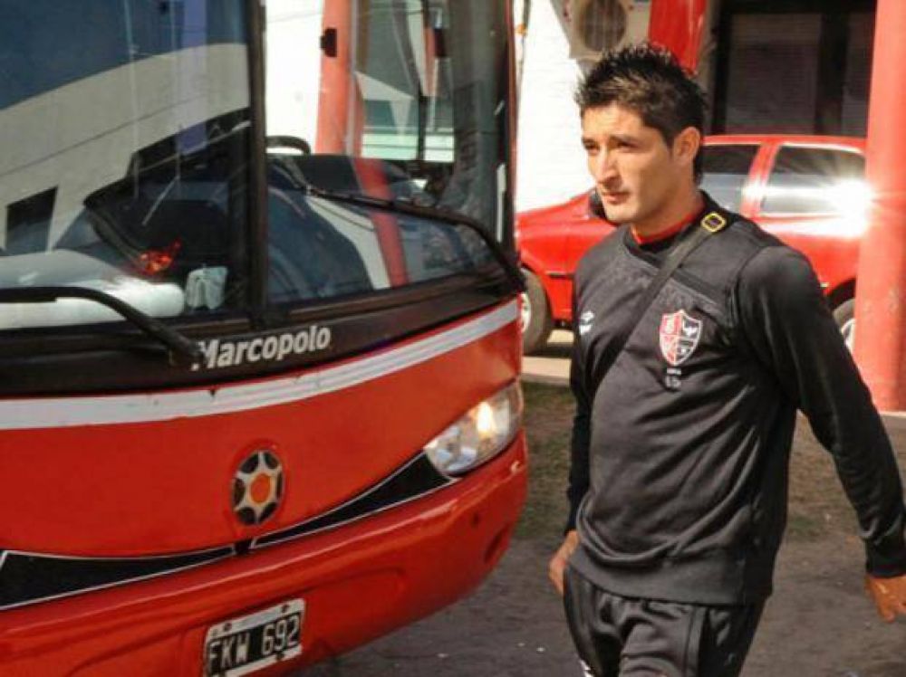 Newell's Old Boys pretende transferir a Casco para repatriar a Scocco