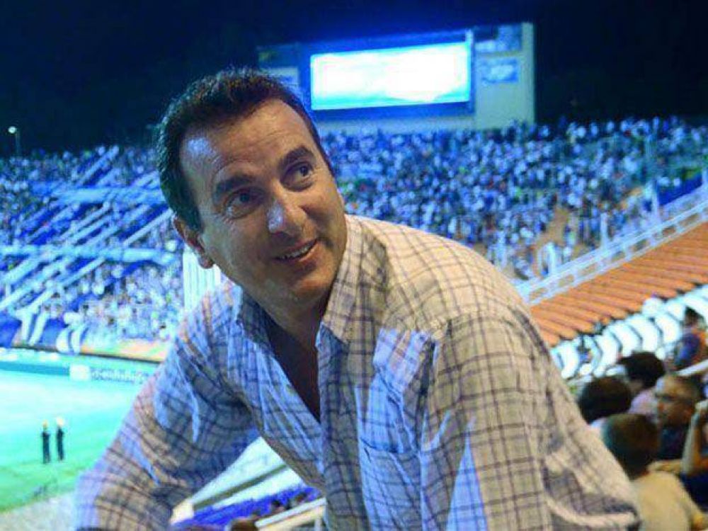 El gobernador Francisco P�rez estuvo en Brasil para ver el partido entre Argentina y Bosnia