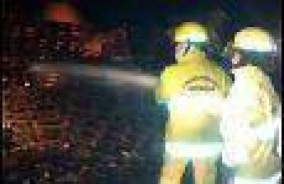 Un incendio en un galp�n de Guaymall�n afect� a 10.000 palets de madera