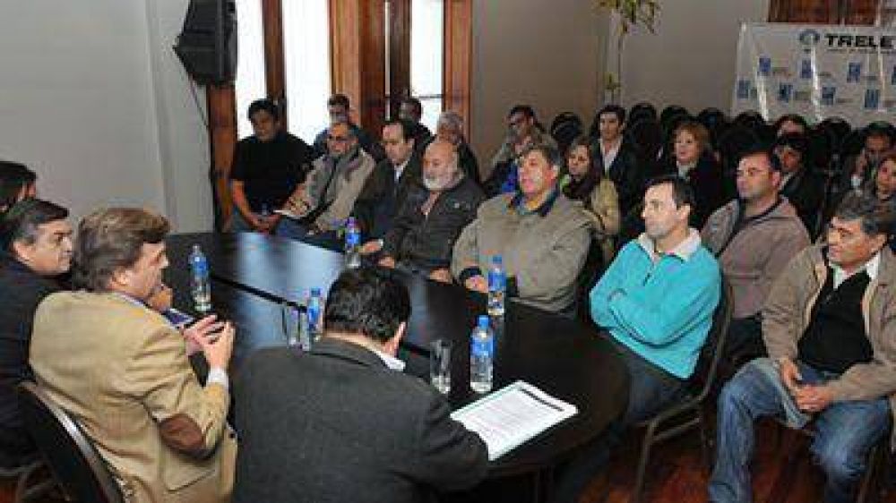 Pedir�n al IPV compromiso firmado para construir 200 viviendas