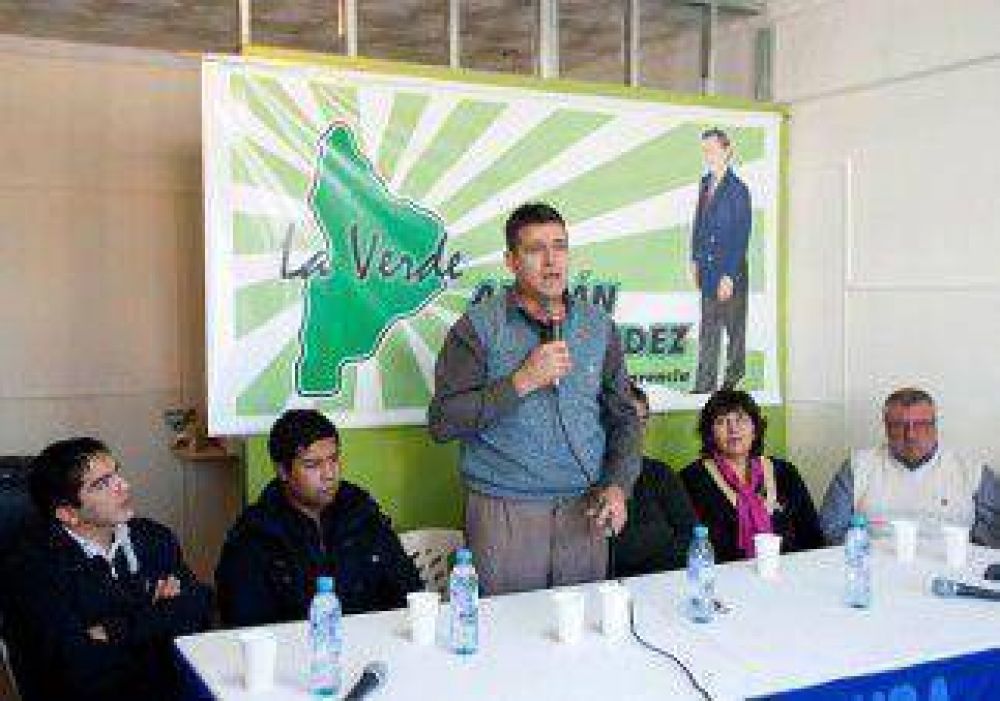 Dos listas pelean por la seccional del MPN en Centenario 