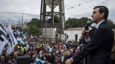 Randazzo se reuni� con dirigentes en la sede del Partido Justicialista
