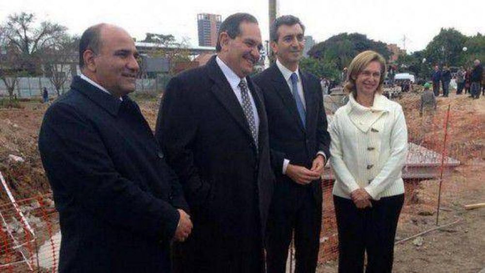 Randazzo anunci� una terminal de cargas multimodal para Tucum�n