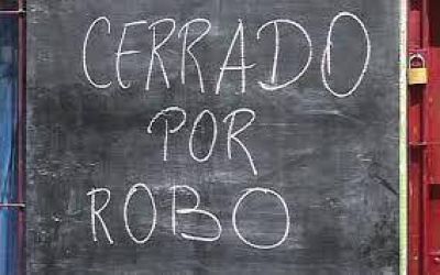 Roban 26 mil pesos de una verduler�a