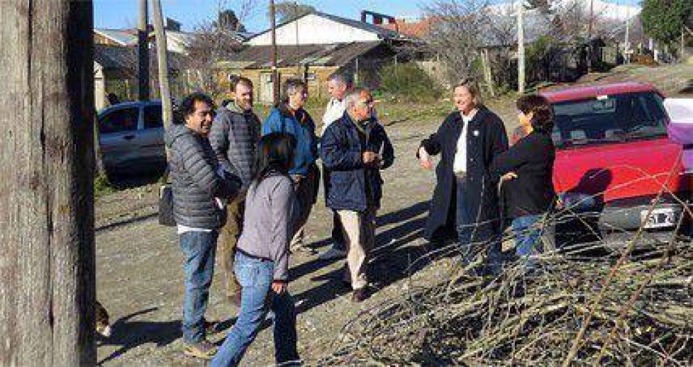 Vecinos de la Delegaci�n Centro pidieron obras y mejoras en servicios