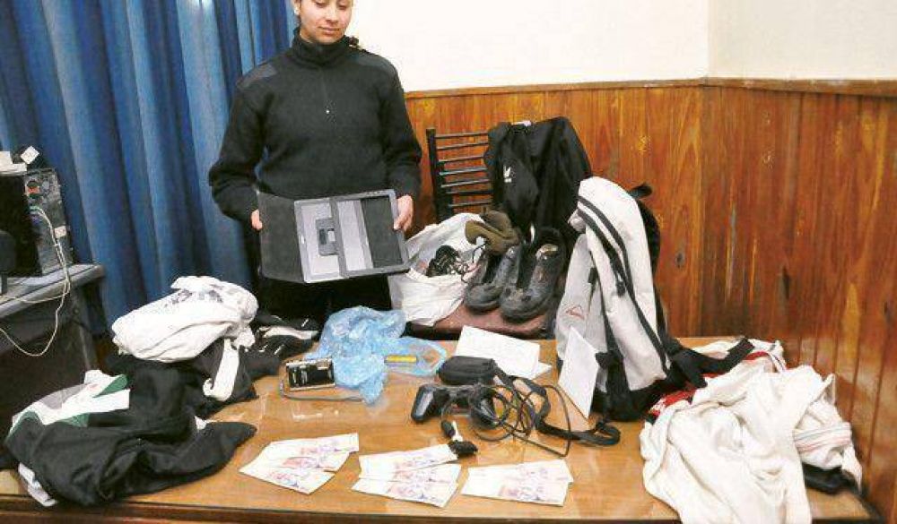 Caen dos sujetos que hab�an ingresado a una casa a robar