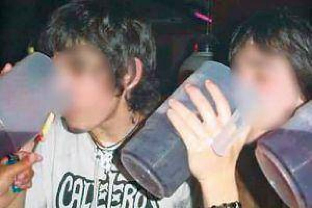 Genera preocupaci�n el consumo de c�cteles alcoh�licos mortales
