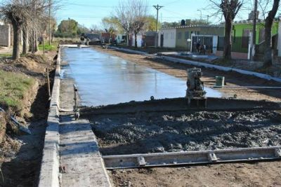 Pavimento, esa obra que luce y urbaniza