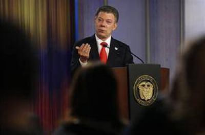 Conciliador, Santos invit� a Uribe y Zuluaga a su 