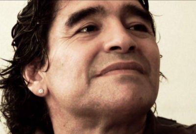 Maradona: �Argentina no est� para campe�n del mundo�