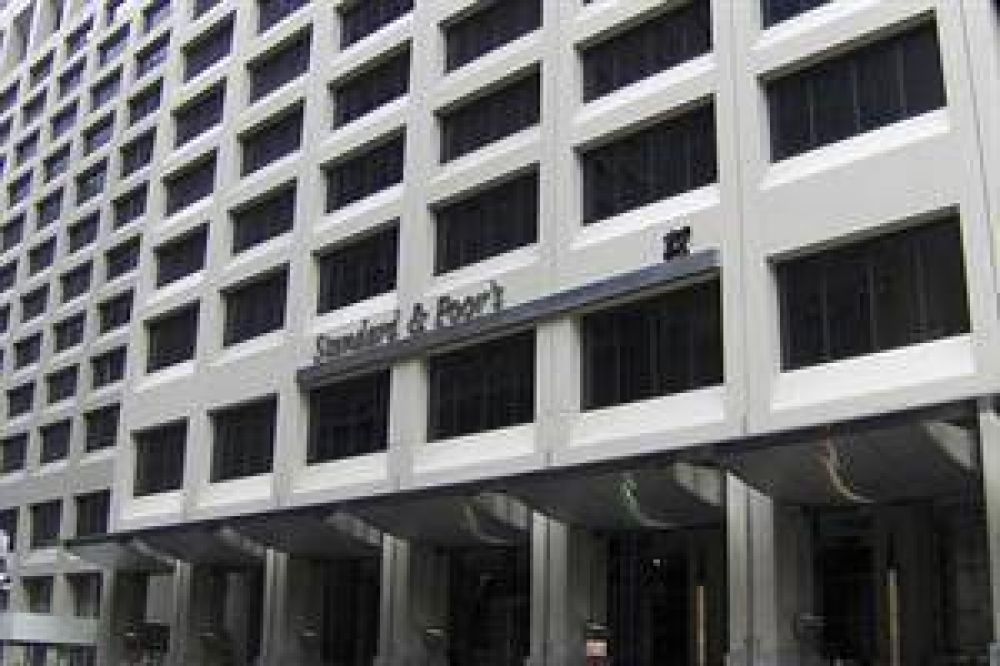 Standard & Poors baj� la nota de la deuda argentina