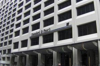 Standard & Poors baj� la nota de la deuda argentina