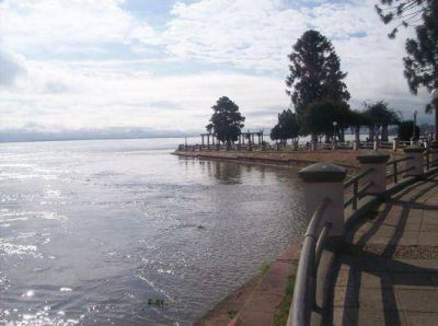 Creciente: el pico llegar�a ma�ana y rondar�a los 7,20m metros en Corrientes