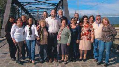 UCR: minor�as denuncian que hubo �aprietes hasta �ltimo momento�