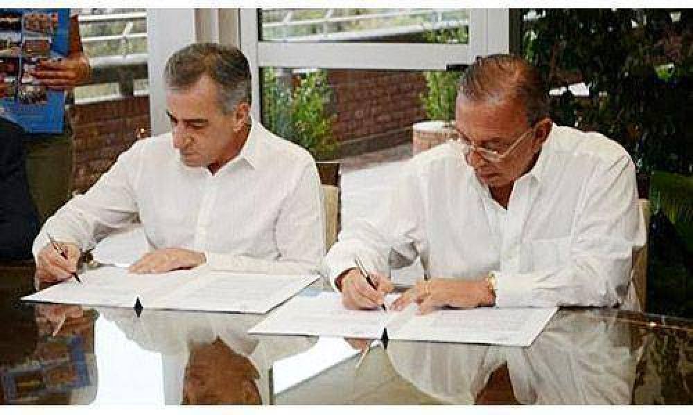 Z�ccaro apoya a Cariglino en su idea de ser gobernador