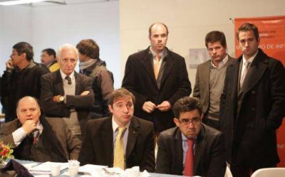 Pilar le volvi� a reclamar a Provincia que apure las obras en el R�o Luj�n