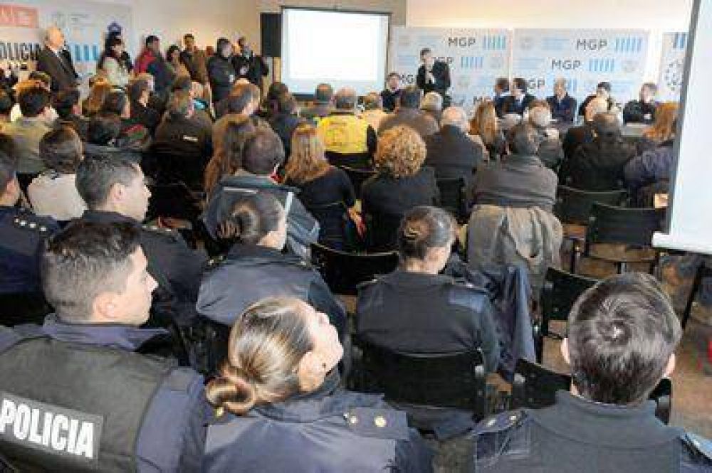 Aseguran que el Comando ampli� la presencia y la movilidad policial