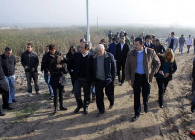 Cuatro ofertas para hacer la Costanera de la Reserva Natural del Oeste