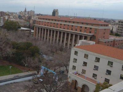 Auxiliares de oficinas fiscales pidieron reducir su jornada laboral por ley