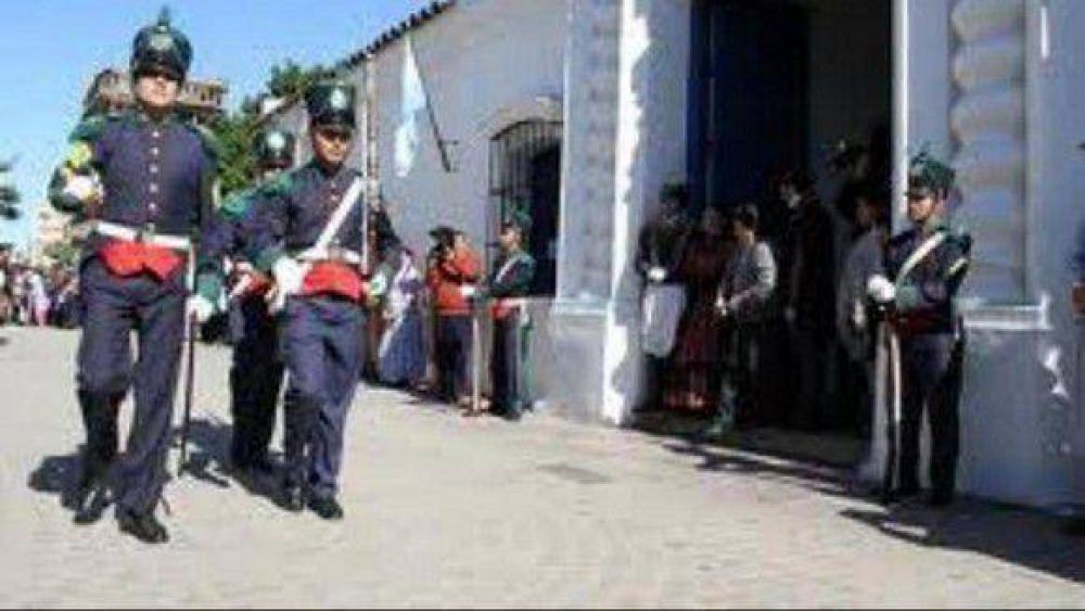 Servicios municipales reducidos por el feriado del viernes