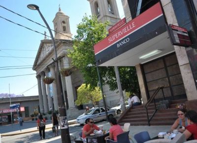 Los bancarios paran dos horas, el mi�rcoles y jueves