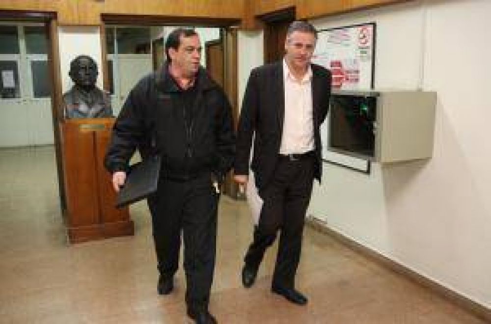 Secretario de la Corte, ternado como camarista