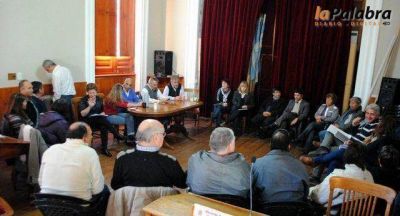 Curetti se reuni� con referentes barriales y presidentes de Bloques Pol�ticos 