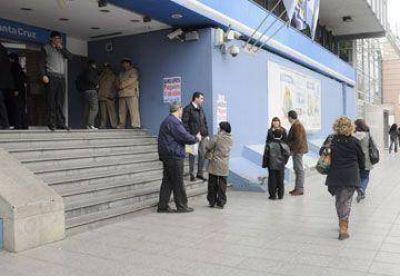 Los bancos atender�n hasta las 11 horas