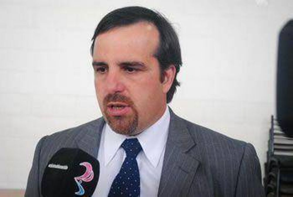 NAVES DIJO QUE CONTRERAS LE FALTA EL RESPETO A LOS CONCEJALES