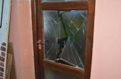 V�ndalos aprovecharon la falta de seguridad y robaron en el Jard�n N�16