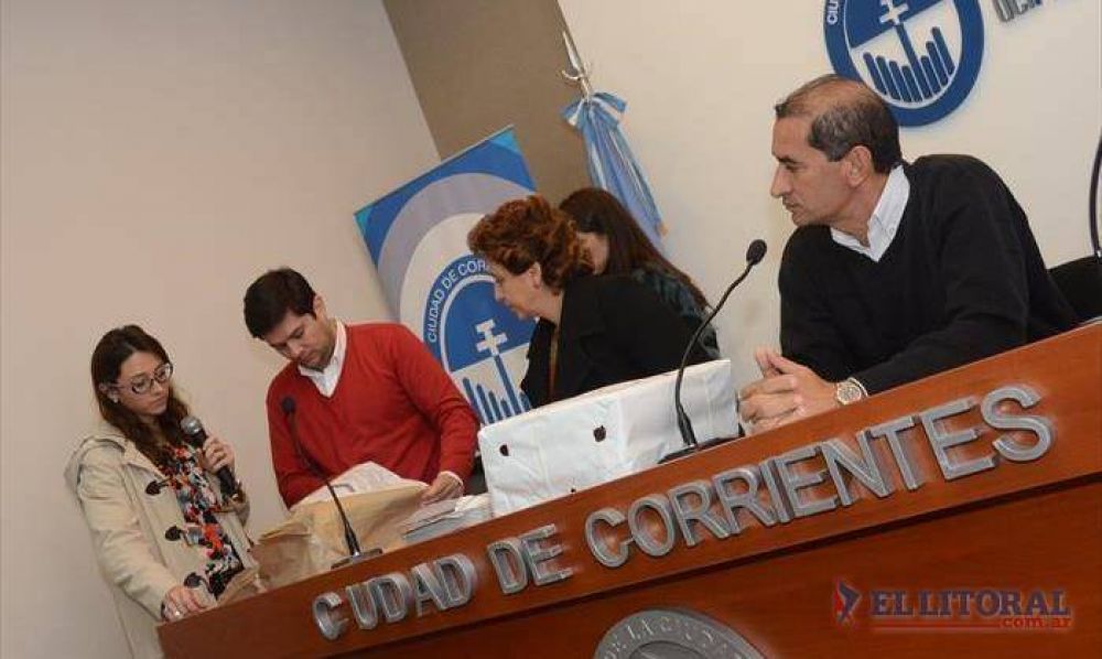 Licitaron la pavimentaci�n de 40 cuadras y anunciaron tras 72