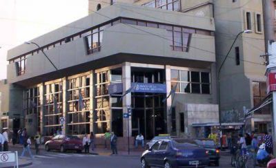 Los bancarios retoman plan de lucha