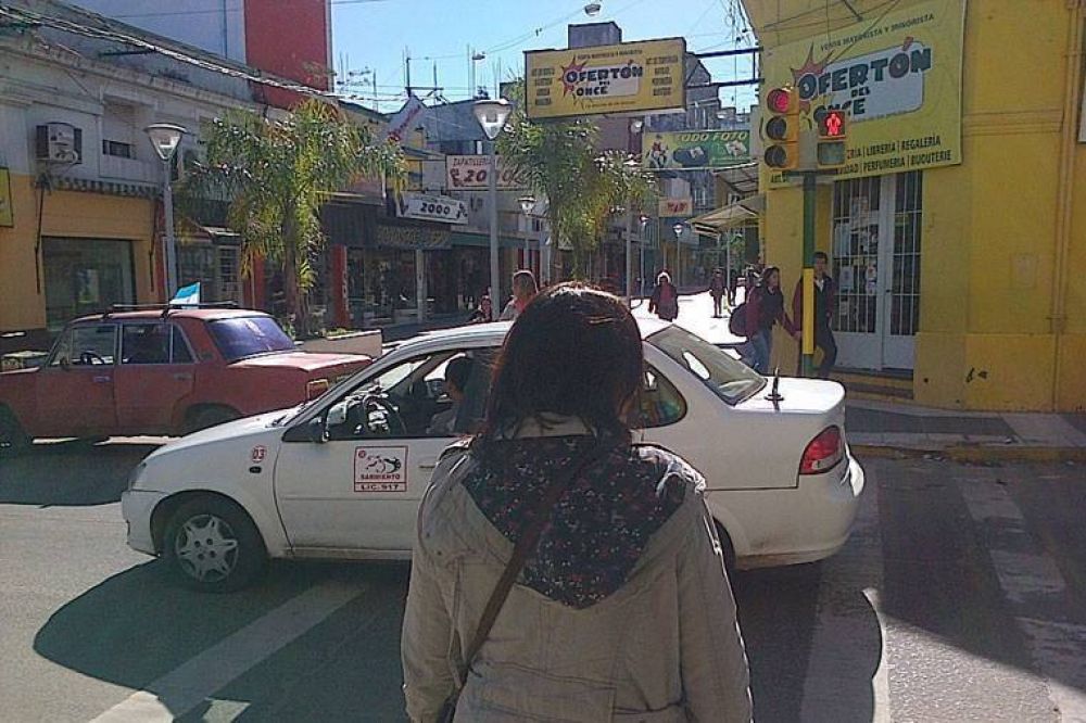 Concordia tendr� el primer sem�foro de la provincia con placas en sistema braille