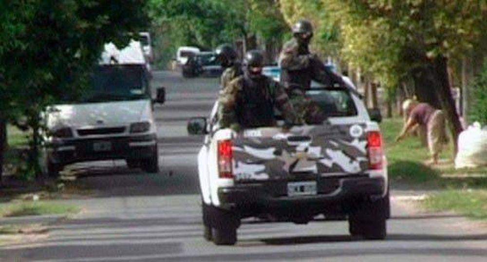 Desbaratan banda delivery de droga