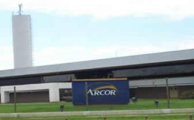 El gremio de la alimentaci�n acord� un aumento del 35%