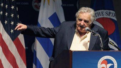 Mujica se sum� al rechazo del fallo de la Corte de Estados Unidos